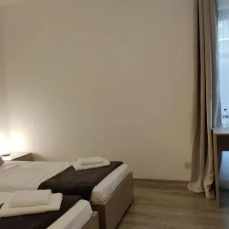 Guest house Lovely 4 Bedroom, 3 Bathroom, Maisonette With Terraces. Is-Swieqi